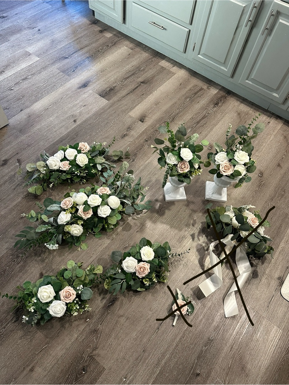 Ling’s Moments floral Arrangement Set - White & Blush - wedding or baby shower